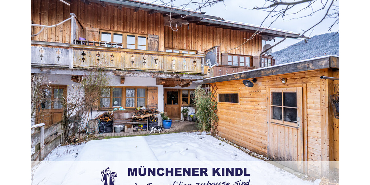 Wohnen am Tegernsee! Familienhaus mit Sauna, Kamin & Bergblick - Reihenmittelhaus Gmund am Tegernsee | Angebot:25714536