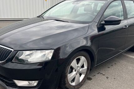 Skoda Octavia 191.000 km 6.900 &euro; Berlin 12057