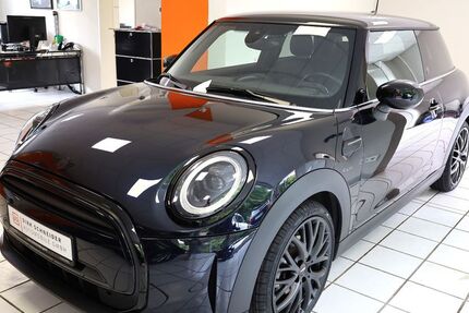 Mini Cooper 14.765 km 26.980 € Netphen 57250