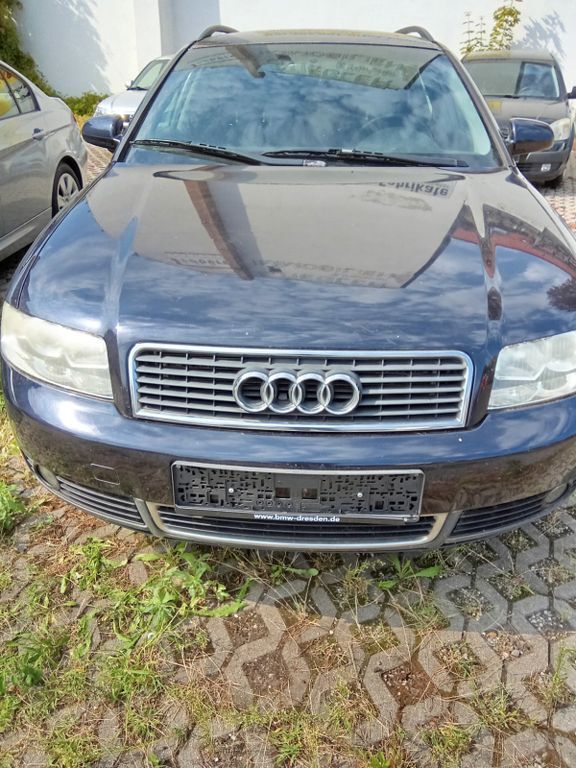 Audi A4 230.000 km 999 € Leipzig 04279
