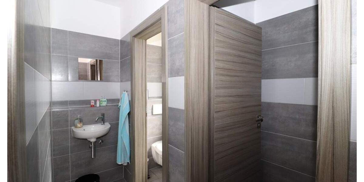 Gewerbeobjekt Jesewitz Gotha - 8 Zimmer, 698.000&euro; | Angebot:24498406