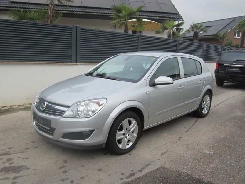 Opel Astra 93.000 km 5.390 € Öhringen-Cappel 74613