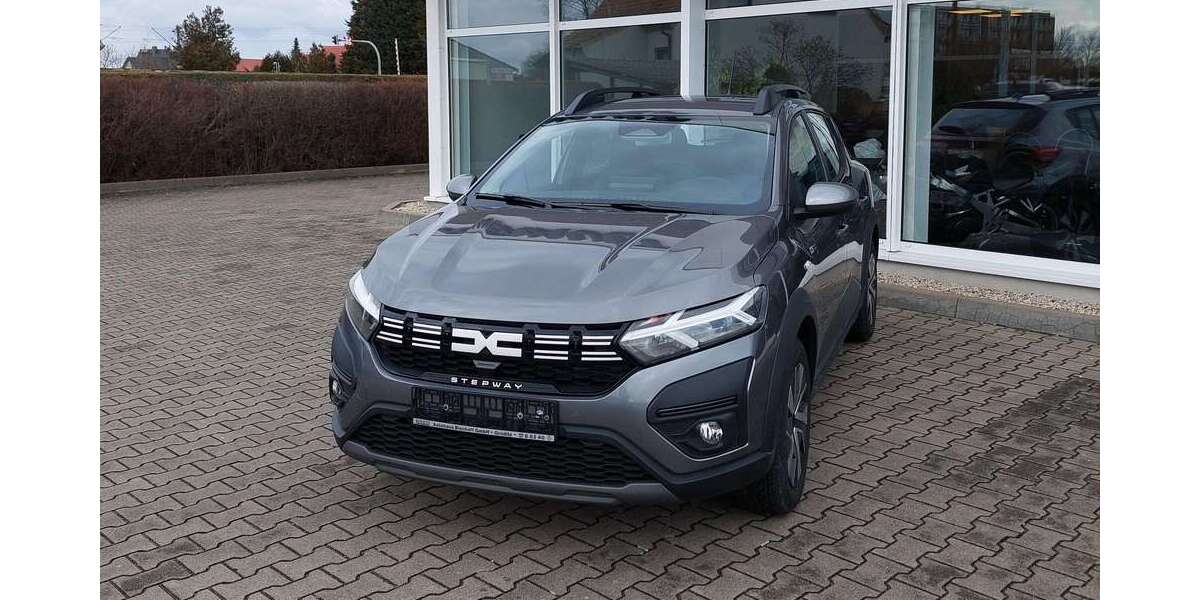 Dacia Sandero 2.000 km 18.490 &euro; Gröditz 01609