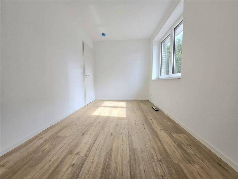 Wohnen am Wald mit Alsterlauf: Neubau - Haus in Kayhude