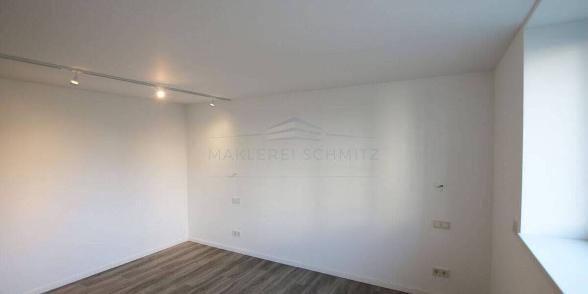Etagenwohnung Hennef (Sieg) Hennef - 2 Zimmer, 75 m&sup2;, 229.900&euro; | Angebot:22381320
