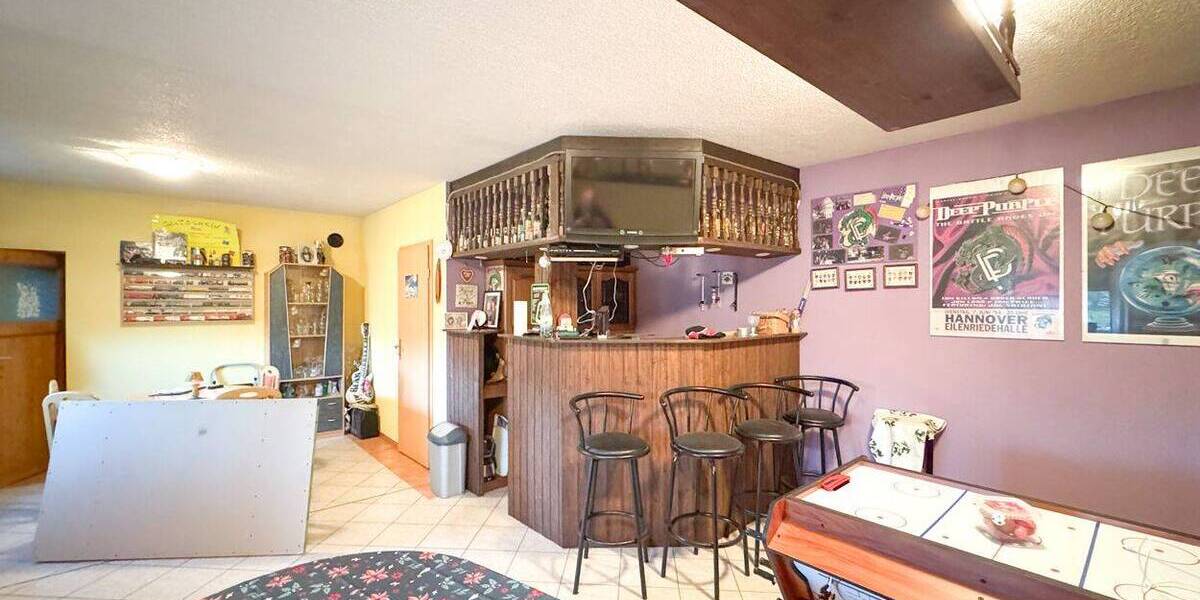 Mehrfamilienhaus, Wohnhaus Aland Pollitz - 8 Zimmer, 227 m&sup2;, 115.000&euro; | Angebot:26686866