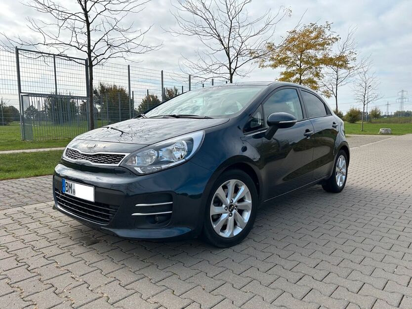 Kia Rio 58.500 km 7.990 € Bergheim 50127