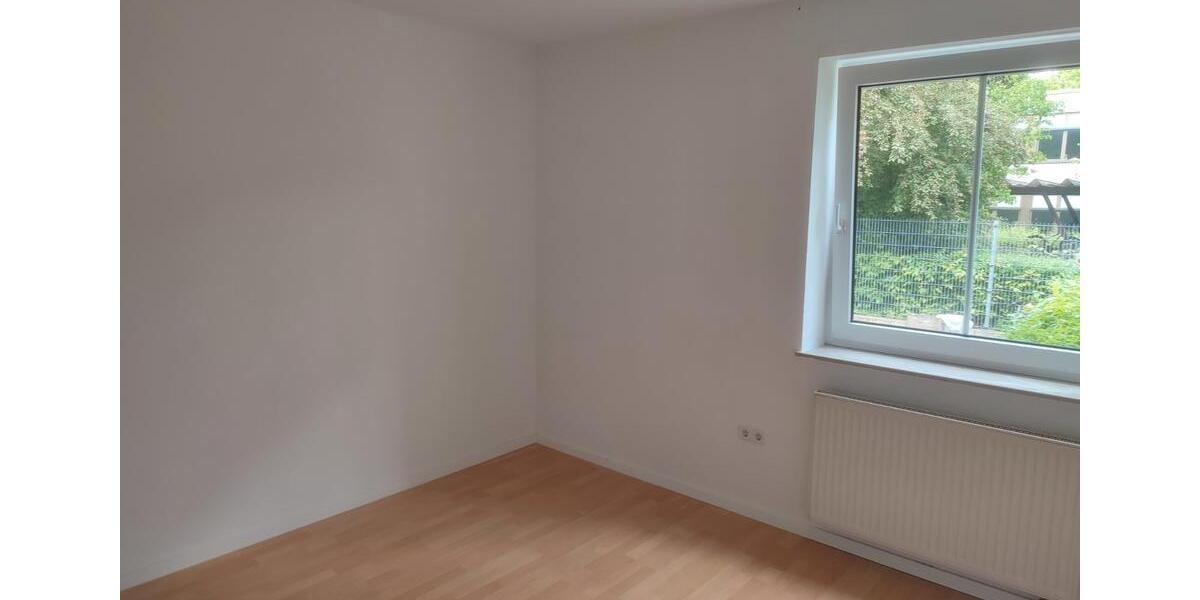 Erdgeschoßwohnung Rinteln - 3 Zimmer, 82 m&sup2;, 790&euro; | Angebot:26636510