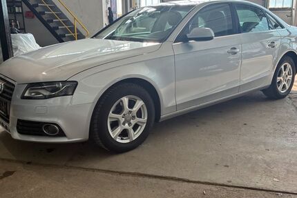 Audi A4 150.000 km 6.800 &euro; Suhl 98627
