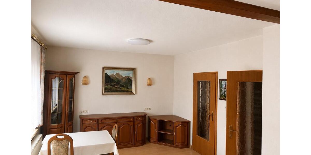 Doppelhaushälfte Probstzella - 7 Zimmer, 90 m&sup2;, 75.000&euro; | Angebot:27127861