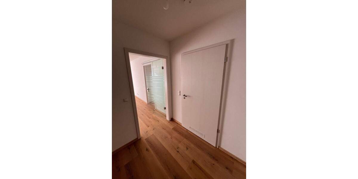 Terrassenwohnung Wehringen - 2 Zimmer, 74 m&sup2;, 893&euro; | Angebot:26334330