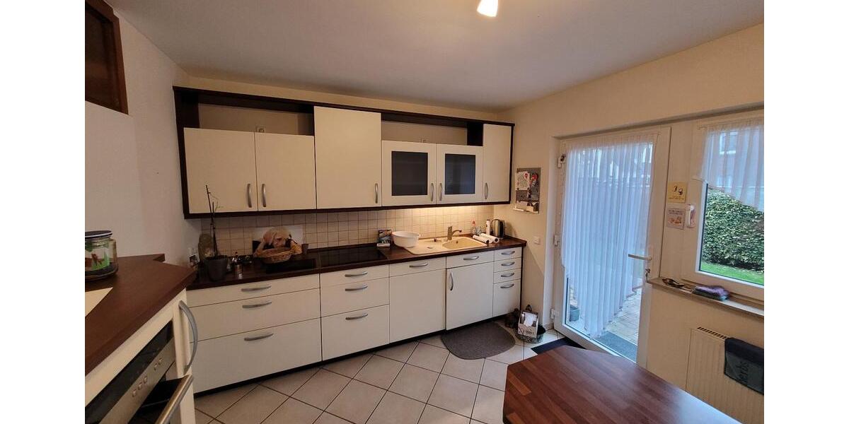 4-Zimmer Quattro-Haus mit Stellplatz in Bottrop-Eigen 4 zimmer