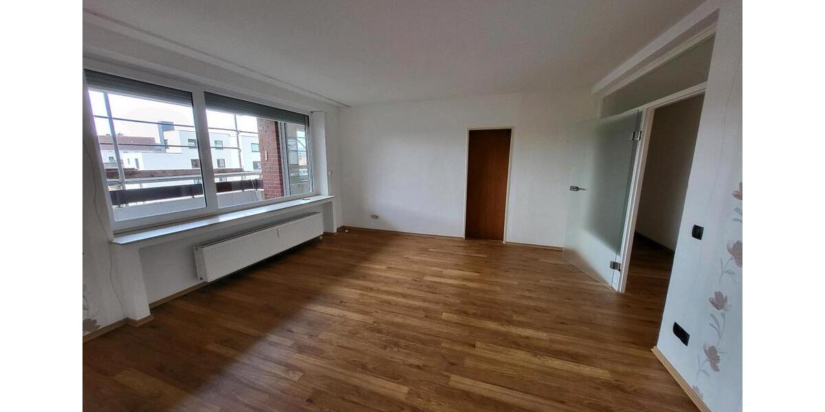 Etagenwohnung Hameln Kernstadt - 4 Zimmer, 100 m&sup2;, 189.000&euro; | Angebot:26270147