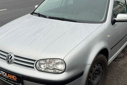 VW Golf 155.000 km 999 &euro; Troisdorf 53842