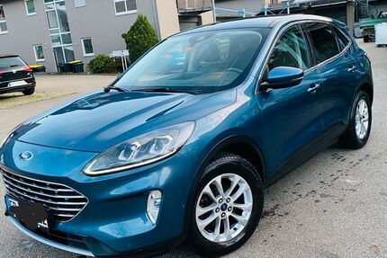 Ford Kuga 58.000 km 24.200 &euro; Münstertal 79244