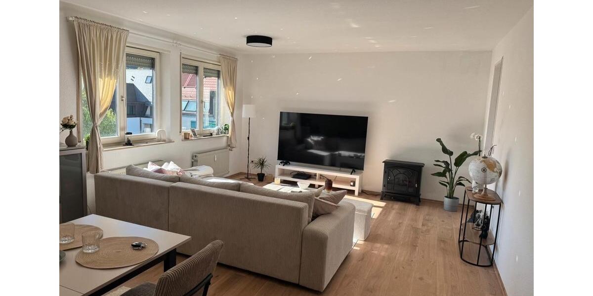 Etagenwohnung Annweiler am Trifels - 3 Zimmer, 90 m&sup2;, 1.000&euro; | Angebot:26325925