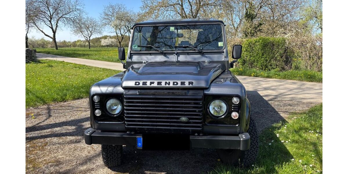 Land Rover Defender 210.000 km 29.950 &euro; Niefern-Öschelbronn 75223