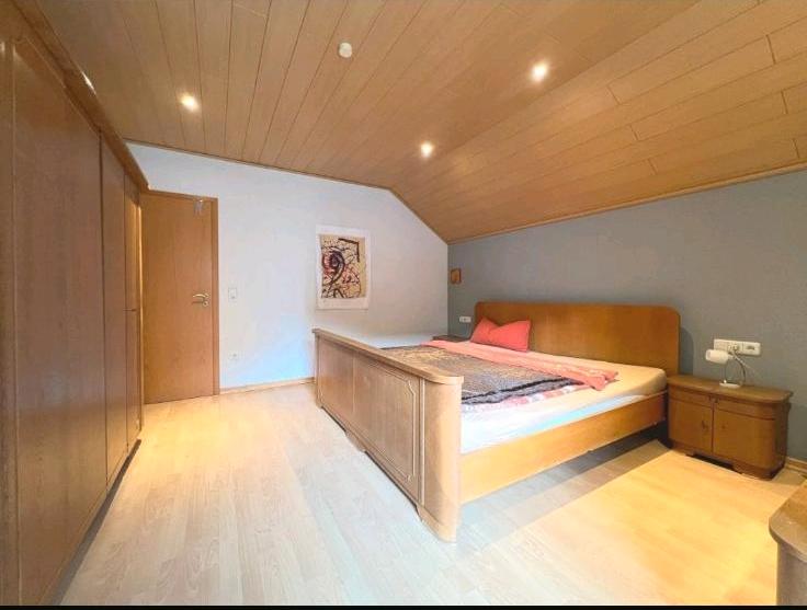 Doppelhaushälfte Neumagen-Dhron Dhron - 10 Zimmer, 308 m&sup2;, 398.000&euro; | Angebot:26940660