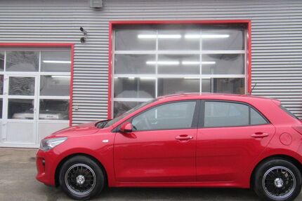 Kia Rio 88.308 km 8.500 &euro; Osterhofen 94486