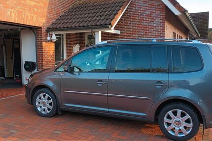 VW Touran 192.000 km 8.100 &euro; Weener 26826