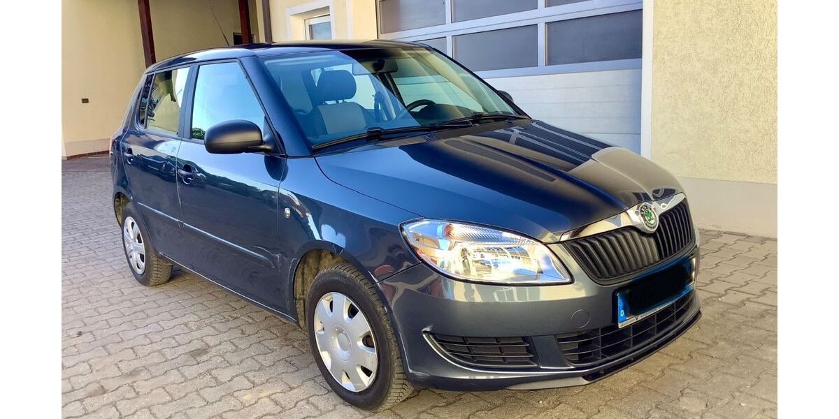 Skoda Fabia 112.000 km 2.400 &euro; Pfaffenhofen 85276