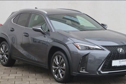 Lexus UX 20.550 km 32.880 &euro; Mühldorf 84453