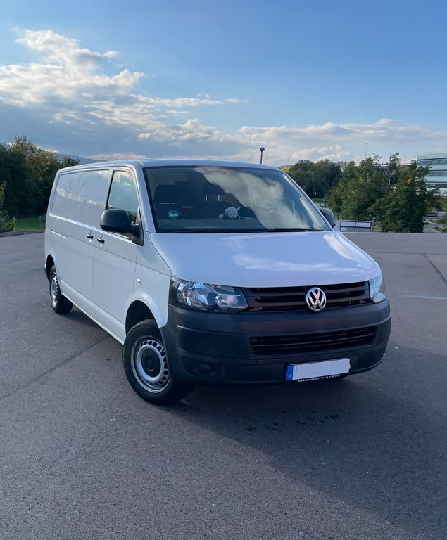 VW T5 Transporter 190.600 km 13.900 € Elgersburg 98716