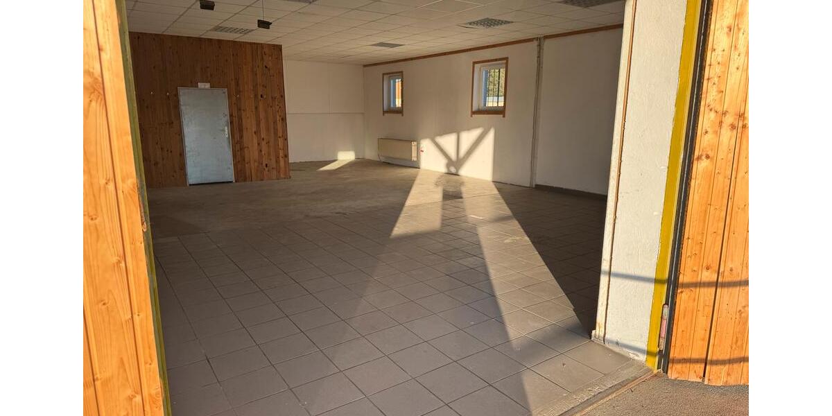 Gewerbeobjekt Eschenbach in der Oberpfalz - 650&euro; | Angebot:25298411