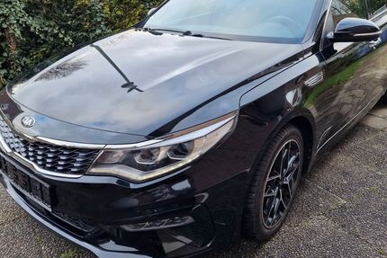 Kia Optima 170.205 km 16.500 € Wesel 46483