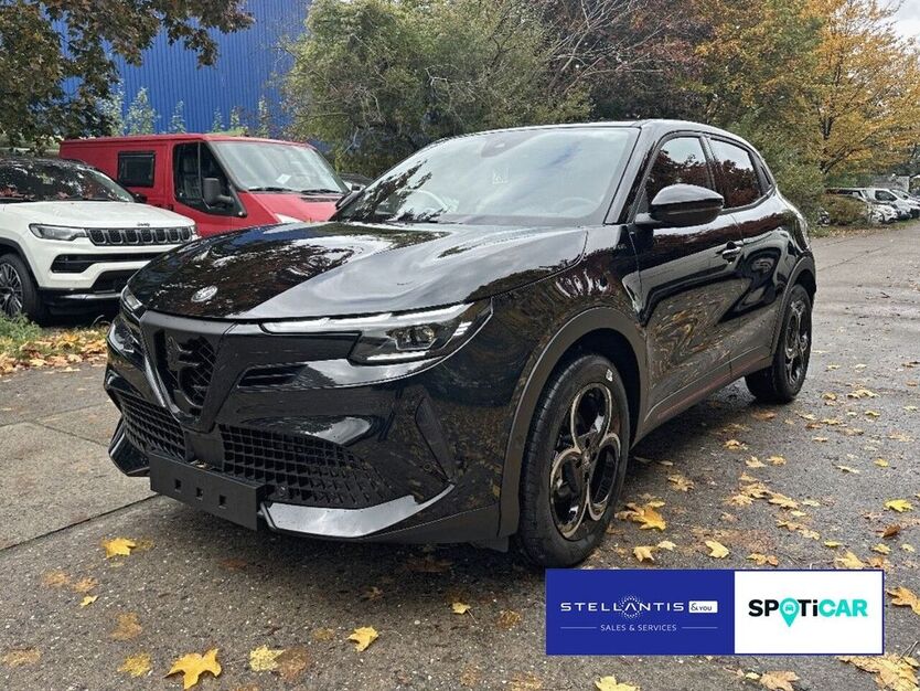 Alfa Romeo Junior 1.001 km 32.480 € Berlin 10315