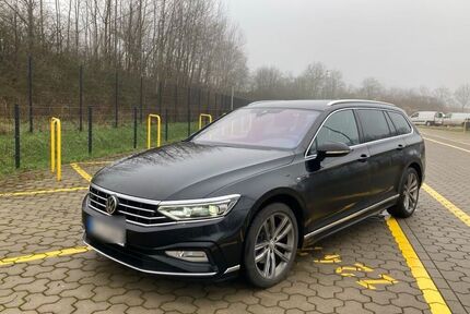 VW Passat Variant