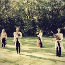 Ladystrings - Mozart Amadé – Eine kleine Mozart-Revue 20.09.2026 Kulturweberei - Stadthalle Finsterwalde