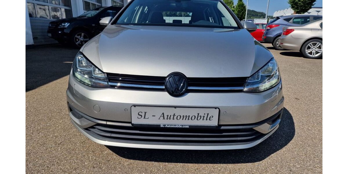 VW Golf 122.000 km 10.950 &euro; Waldshut-Tiengen 79761