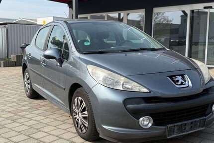 Peugeot 207 160.000 km 2.990 &euro; Sankt Wendel 66606