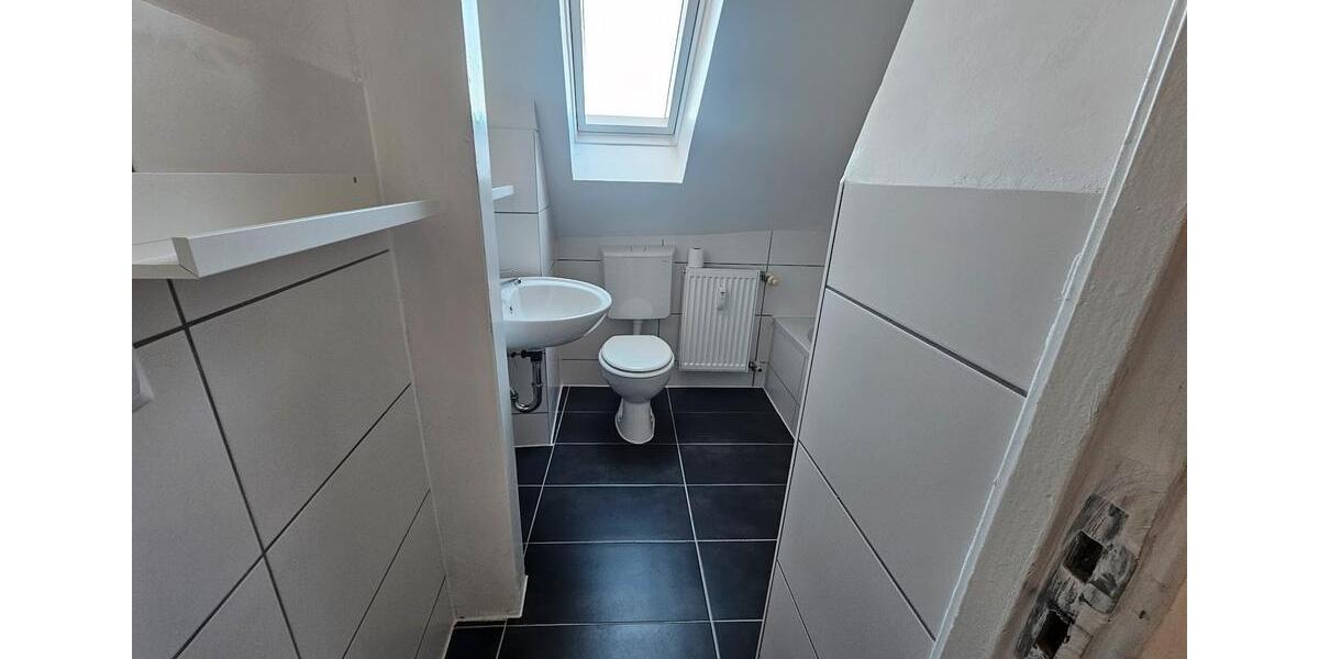 Dachgeschoßwohnung Cuxhaven - 2 Zimmer, 52 m&sup2;, 456&euro; | Angebot:26101565