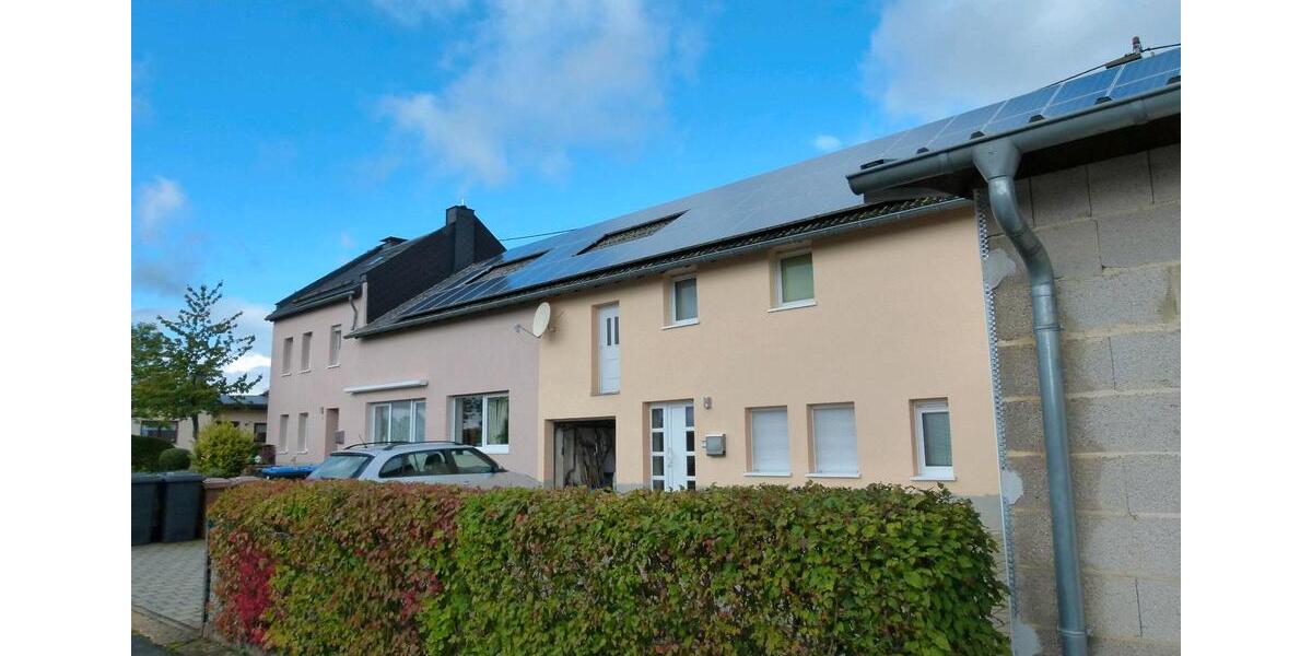 Einfamilienhaus Gillenfeld - 9 Zimmer, 250 m&sup2;, 335.000&euro; | Angebot:25512713