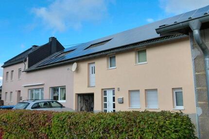 Haus Gillenfeld - 9 Zimmer, 250 m&sup2;, 335.000&euro; | Angebot:25512713