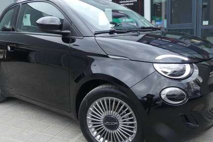 Fiat 500e 23.233 km 14.800 &euro; Berlin 13156