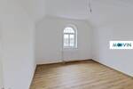 Bezaubernde und frisch modernisierte 3-Zimmer-AltbauWohnung mit Tageslichtbad