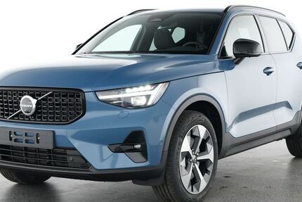 Volvo XC40 28.230 km 34.700 &euro; Schwarzheide 01987
