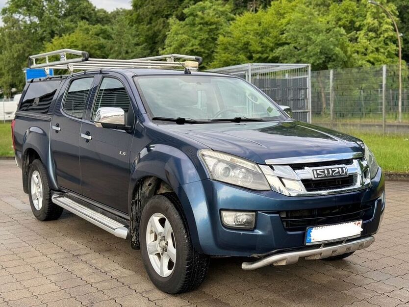 D-Max