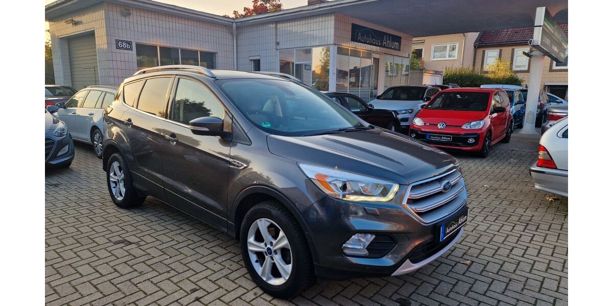 Ford Kuga 121.500 km 12.999 € Wolfenbüttel 38302