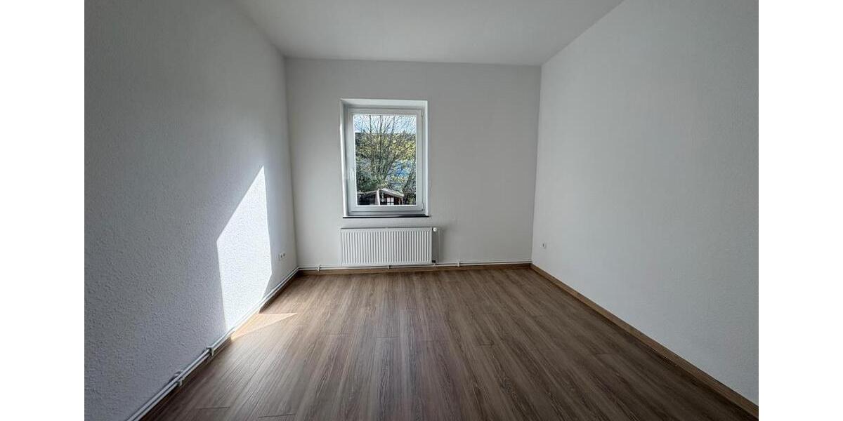 Erdgeschoßwohnung Wilhelmshaven Fedderwardergroden - 3 Zimmer, 59 m&sup2;, 409&euro; | Angebot:26003315