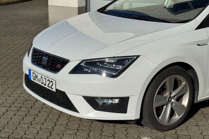 Seat Leon 156.749 km 11.299 &euro; Gummersbach 51647