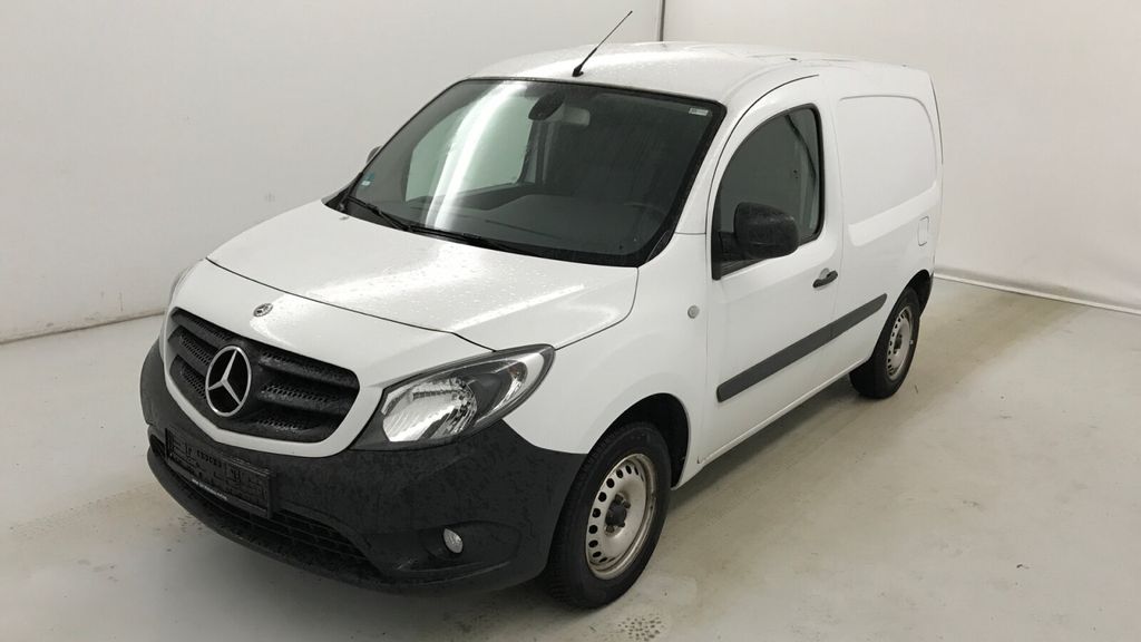 Mercedes-Benz Citan 190.037 km 6.988 &euro; Eschborn 65760