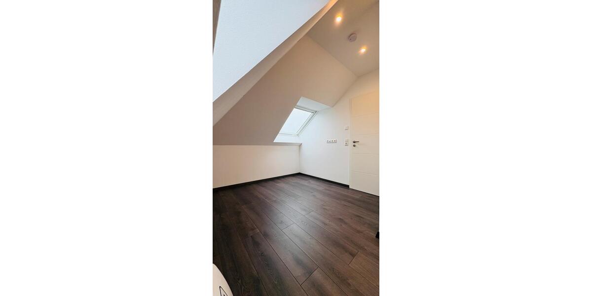 Dachgeschoßwohnung Beverstedt - 2 Zimmer, 45 m&sup2;, 600&euro; | Angebot:24768376