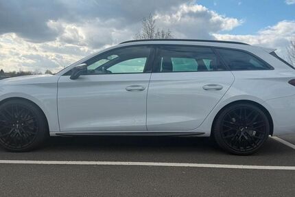 Cupra Leon 34.000 km 28.500 &euro; Schellerten 31174