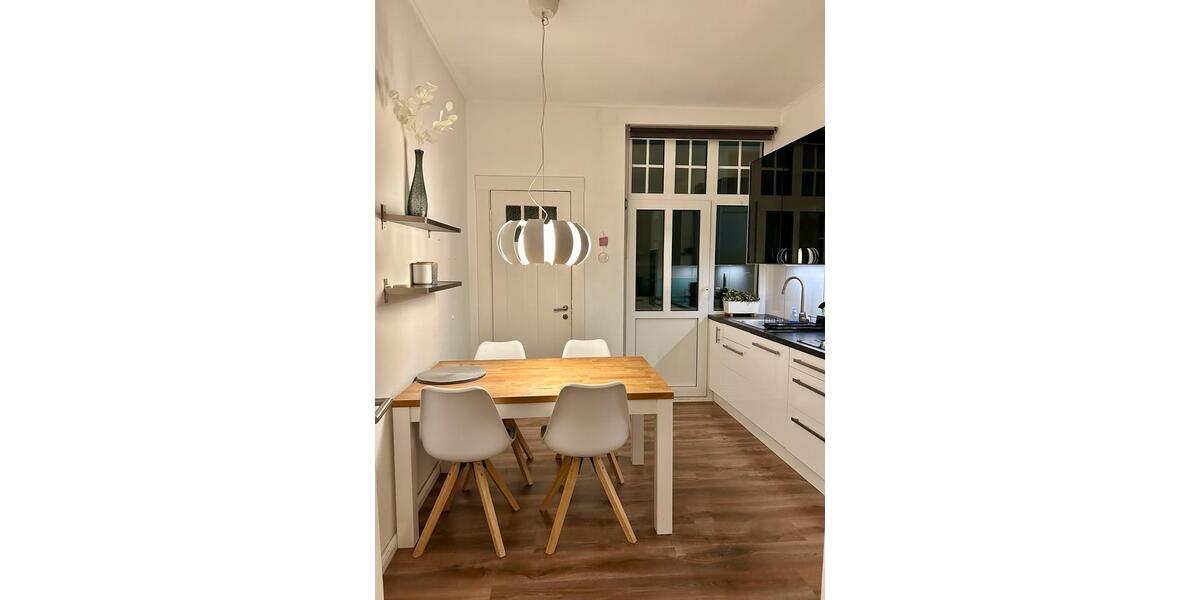Erdgeschoßwohnung Wilhelmshaven Heppens - 4.5 Zimmer, 110 m&sup2;, 279.000&euro; | Angebot:27083796