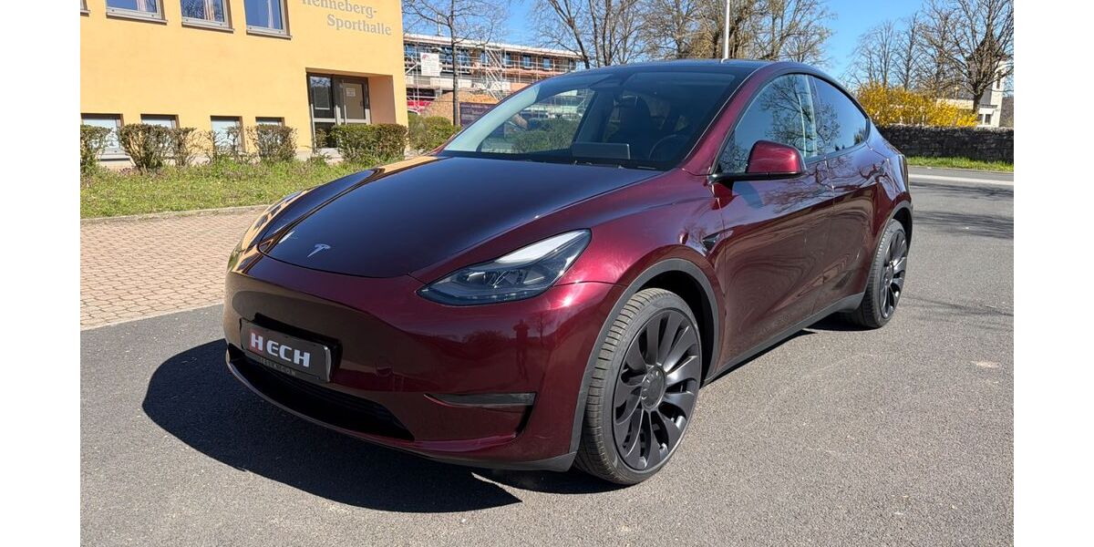 Tesla Model Y 31.955 km 36.900 &euro; Bad Bocklet 97708