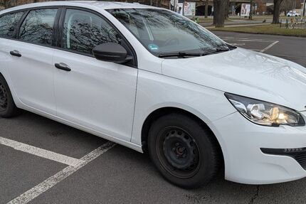 Peugeot 308 125.000 km 5.599 &euro; Grumbach 01723